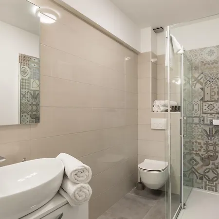 Luxury Pino Guest house 4*