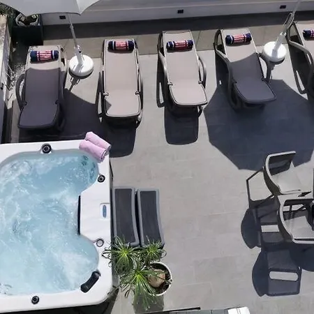 Luxury Pino 4*