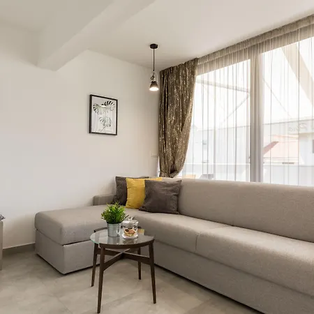 Gasthuis Luxury Pino 4*