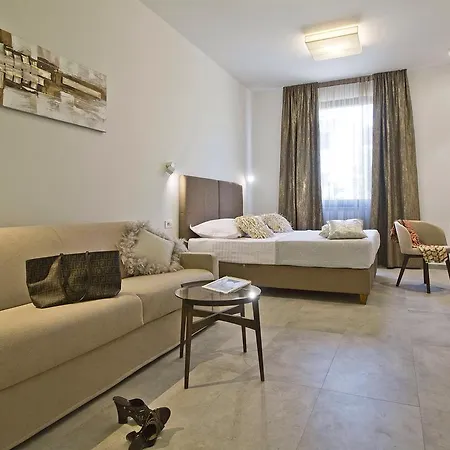 Luxury Pino Σπλιτ