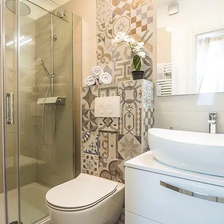 Luxury Pino 4* Split