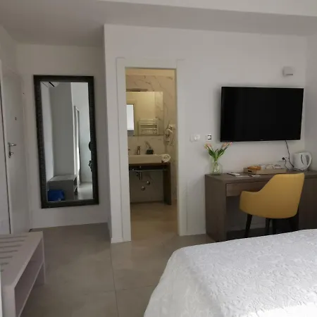 Luxury Pino Konukevi 4*