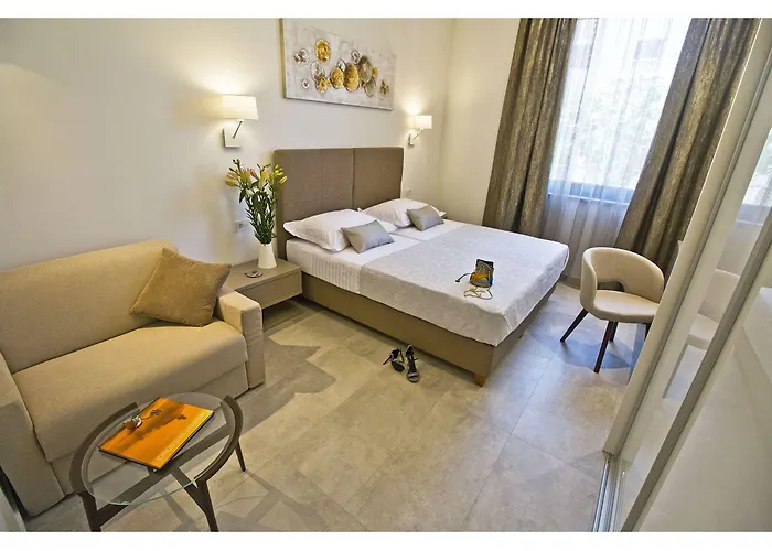 Luxury Pino 4* Split
