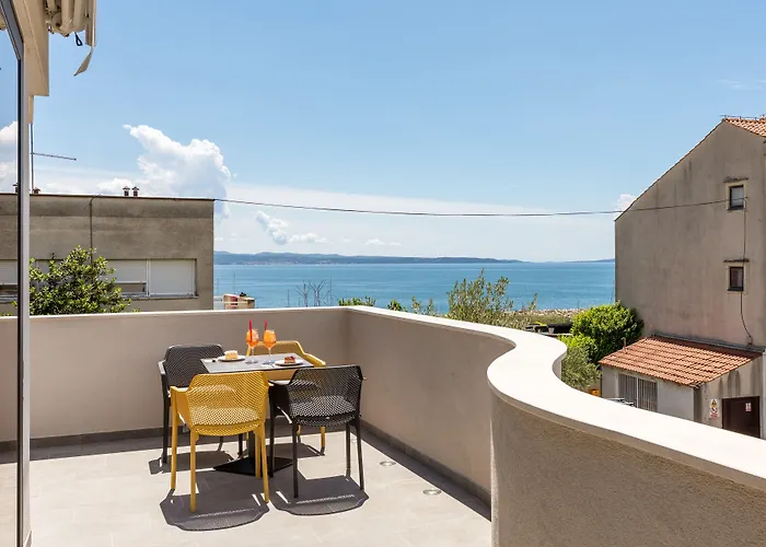 Luxury Pino 4* Split