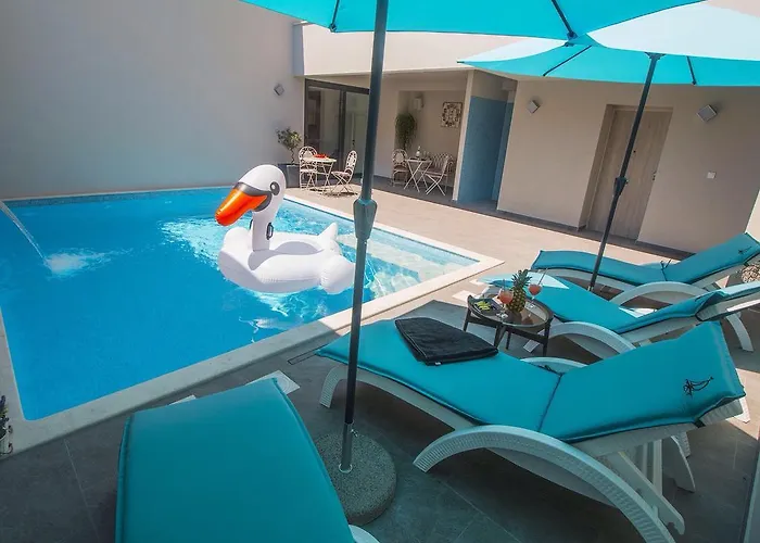 Guest house Luxury Pino 4*