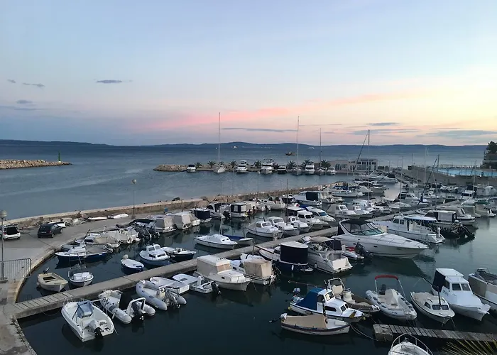 Guest house Luxury Pino 4*